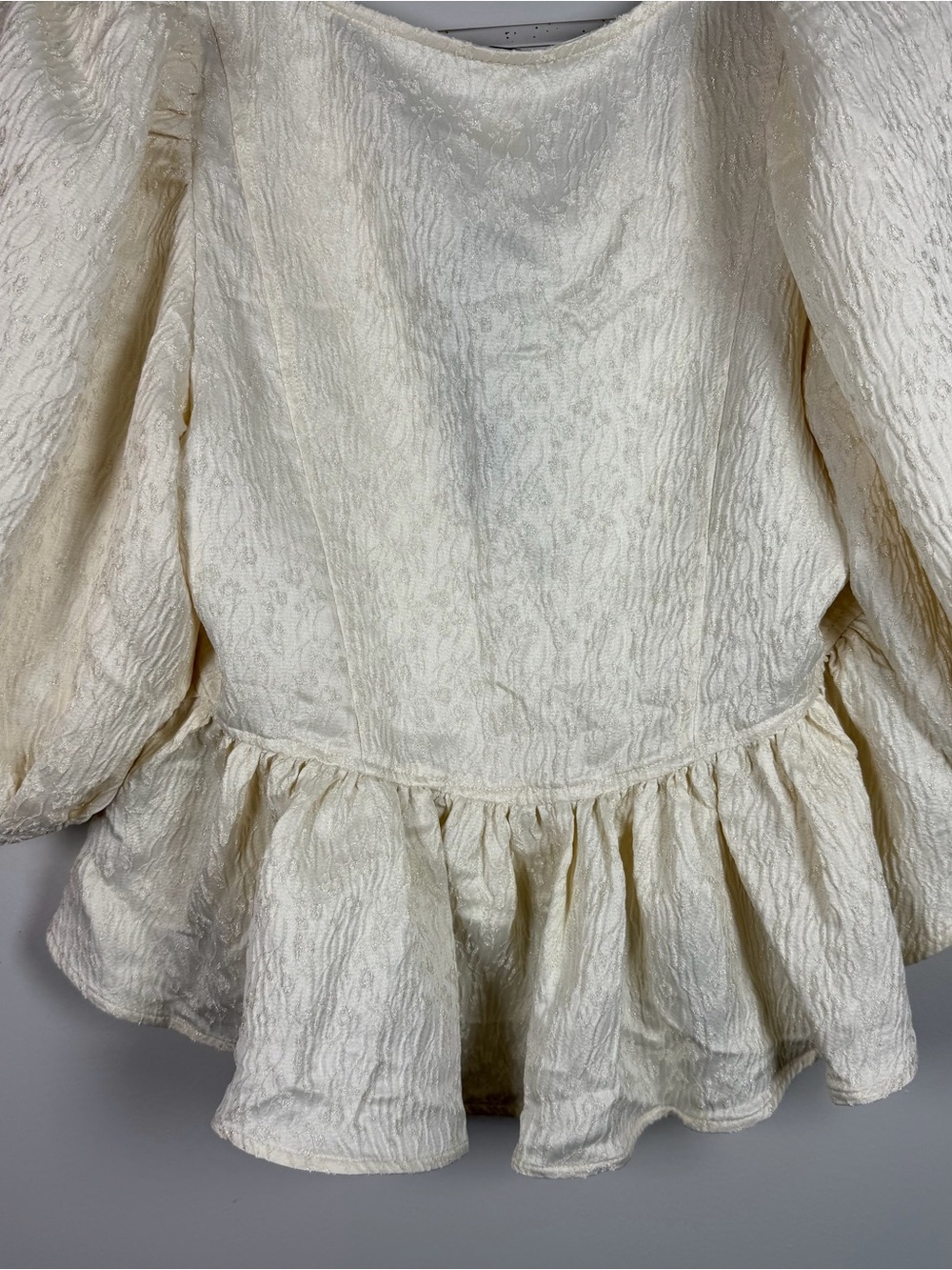 Free People Women's Pamela Bow Top Ivory White Alyssum Frilly Blouse Size Medium - Picture 10 of 11
